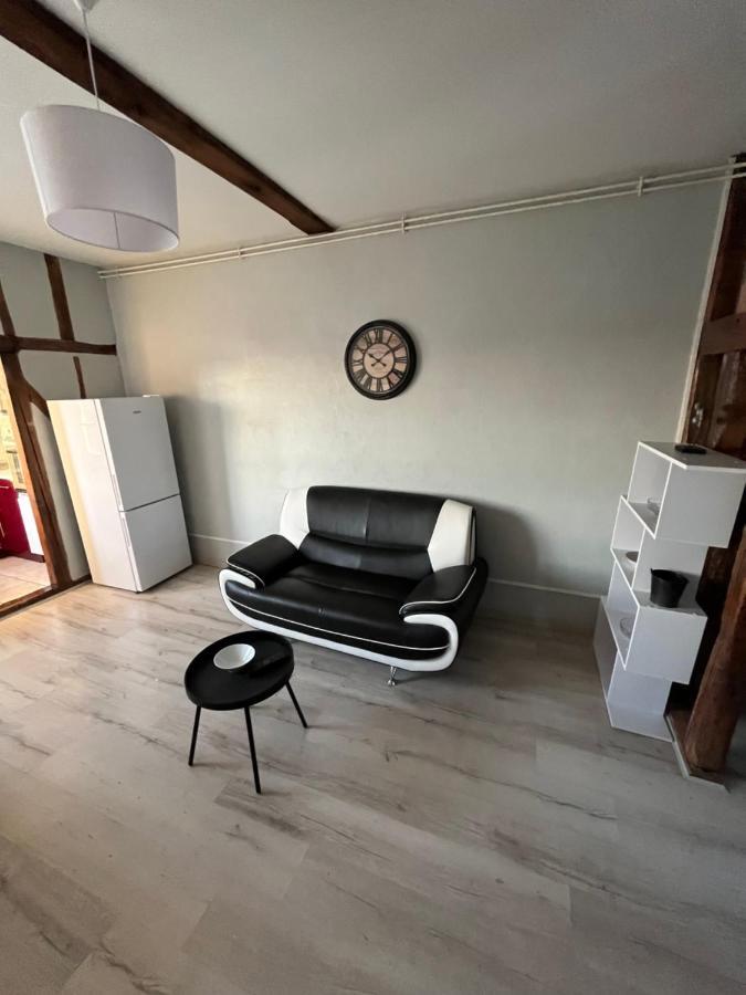 Saint Martin Apartment Troyes Exterior photo